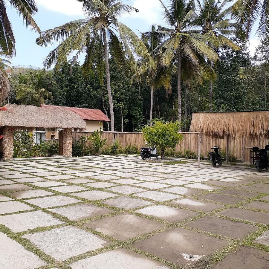The Hamlet Hotel Kuta  Bagian luar foto